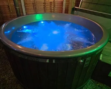 The Pod Jaktstuga Tullaghan